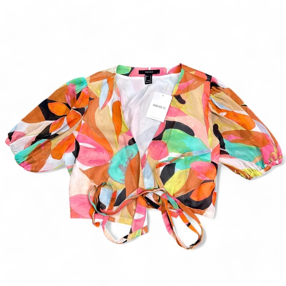 NWT Forever 21 Floral Top‎ Womens Size Small Open Front Tie Short Sleeve Blouse